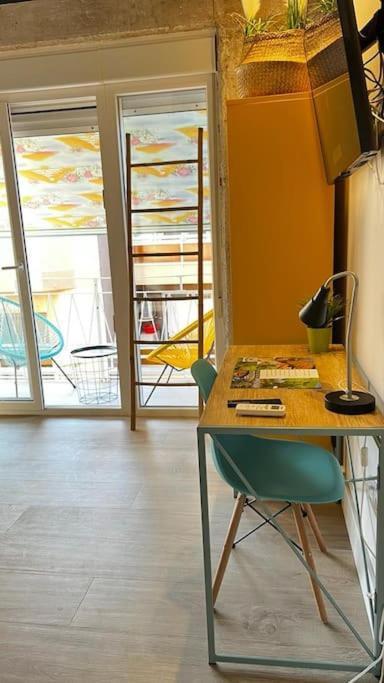 Beach Valencia Rooms Late Checkout 14 H Free Netflix Tv Exterior photo
